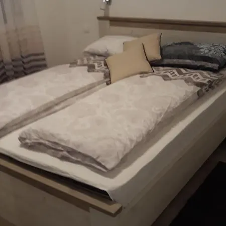 Apartman Dovla Apartment